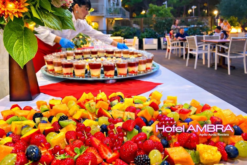 Staff, Food close-up, Food and drinks, Food