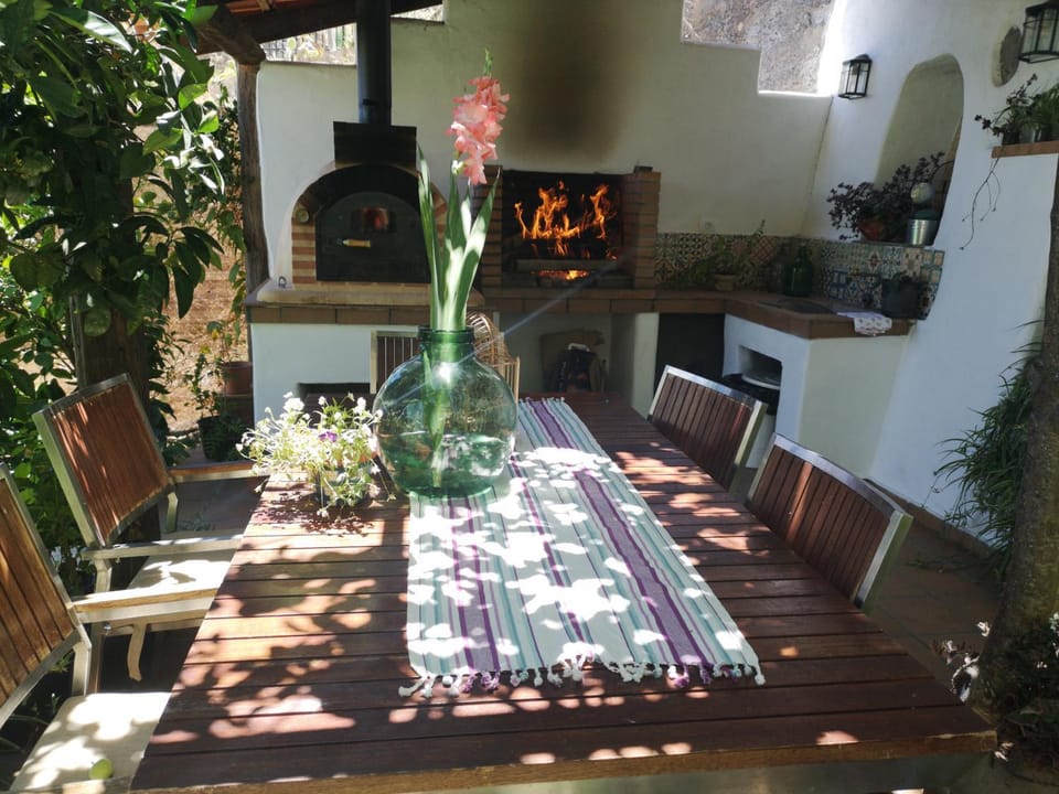 BBQ facilities, Garden