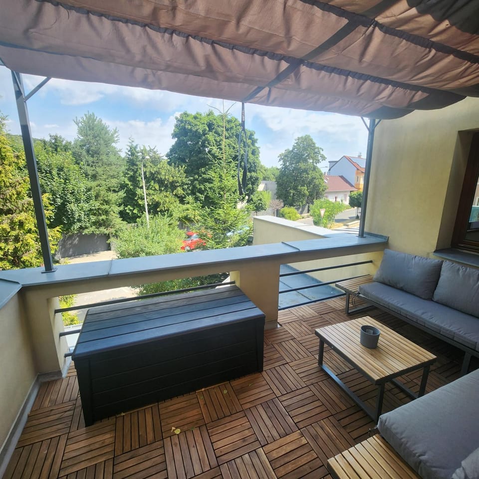 Garden, Balcony/Terrace, Seating area, Garden view