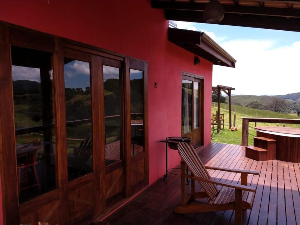 Patio, Natural landscape, Balcony/Terrace, Dining area, Mountain view