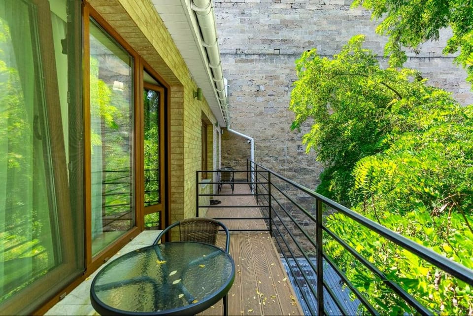 Benefit Boutique Hotel Inn in Odessa