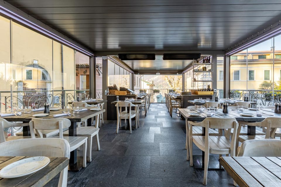 Restaurant/places to eat, Day