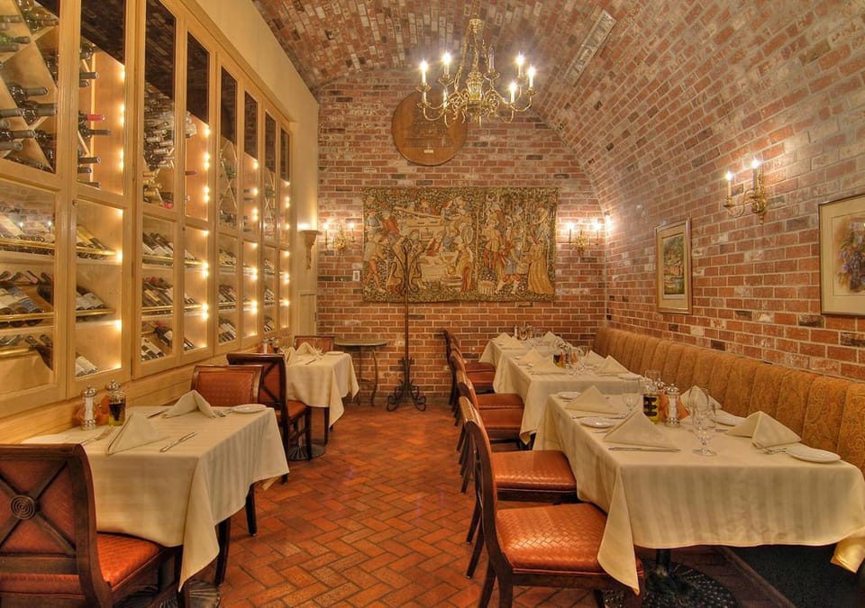 Restaurant/places to eat, Restaurant/places to eat