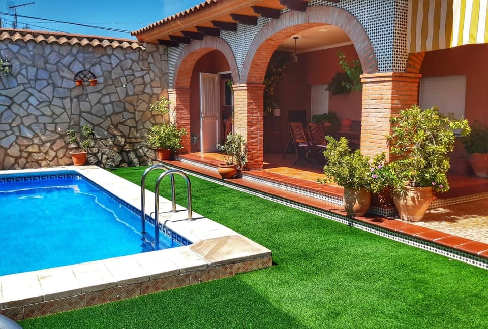 Pool view, Swimming pool