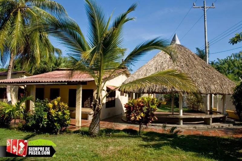 Cabaña Coveñas Punta Bolivar House in Colombia