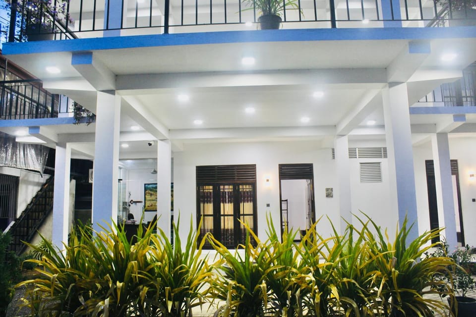 Property building, Facade/entrance