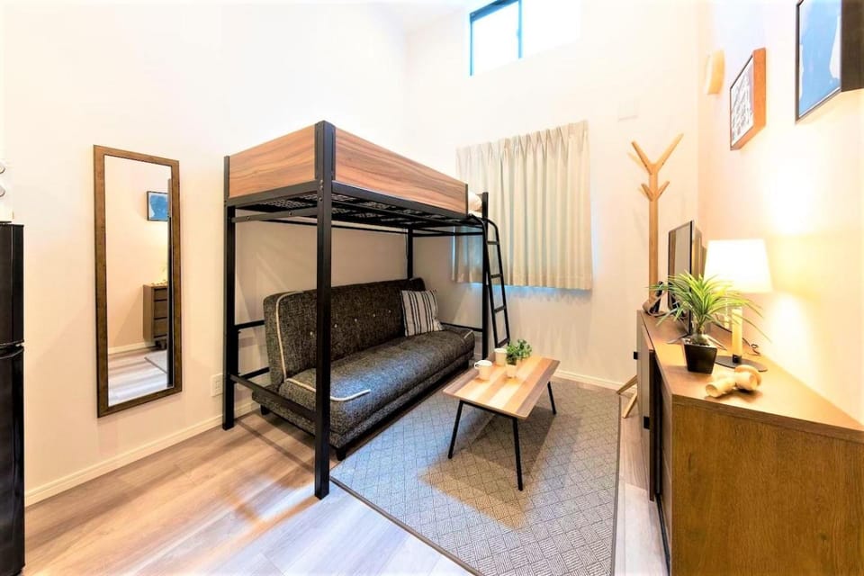 bunk bed