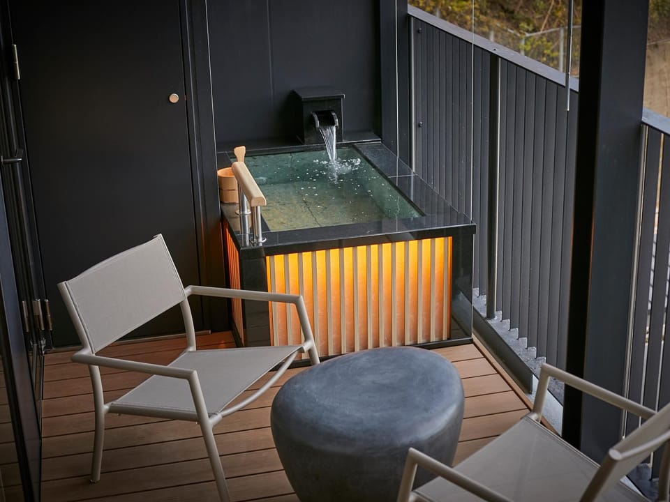 Bathroom, Bath