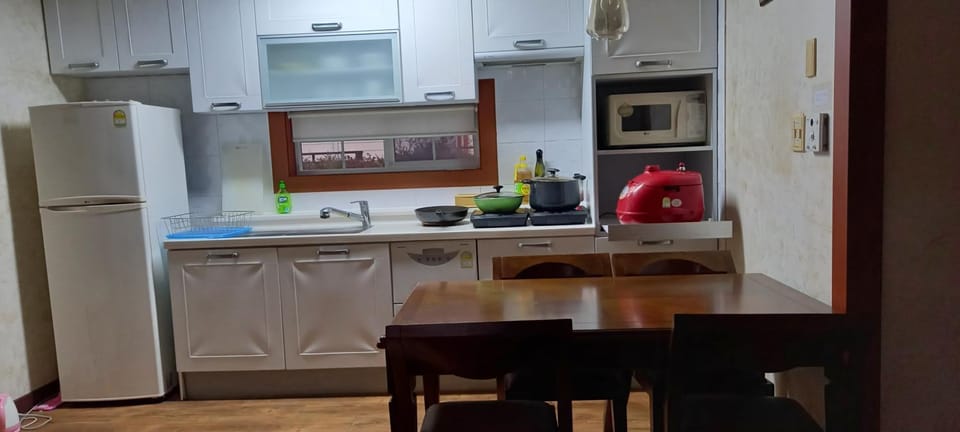 Daecheon Ocean Hill Pension House in South Korea