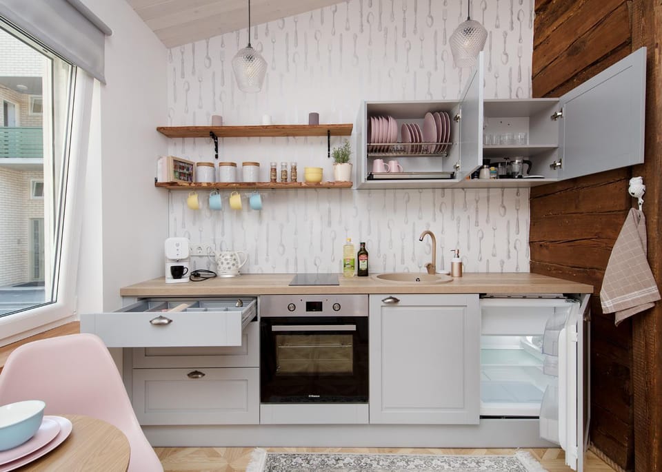 Kitchen or kitchenette