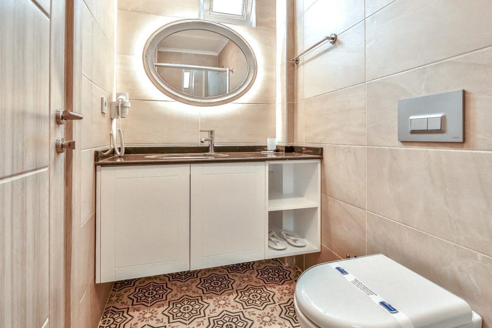 Toilet, Bathroom