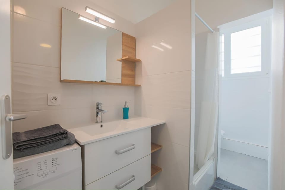studio marine 100m plage Apartment in Royan