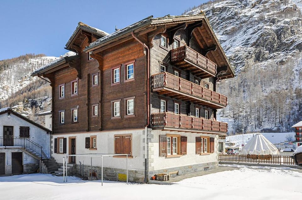 Haus Weissmies Apartment in Canton of Valais