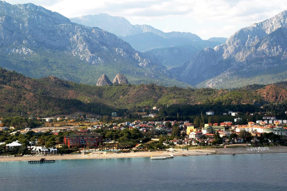 Nearby landmark, Off site, Natural landscape, Summer, Beach, Mountain view, Sea view
