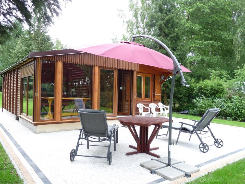 Ferienhaus direkt am See Campground/ 
RV Resort in West Pomeranian Voivodeship, Poland