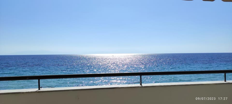 Seaside beach house Apartment in Halkidiki