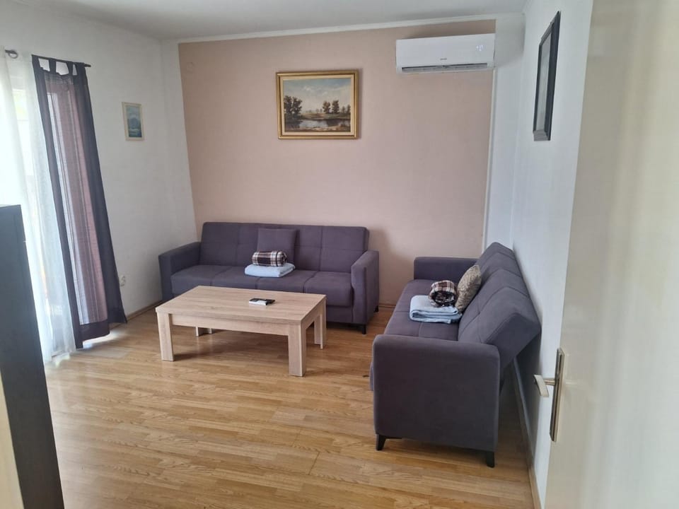 Apartmani Braca Apartment in Kotor Municipality