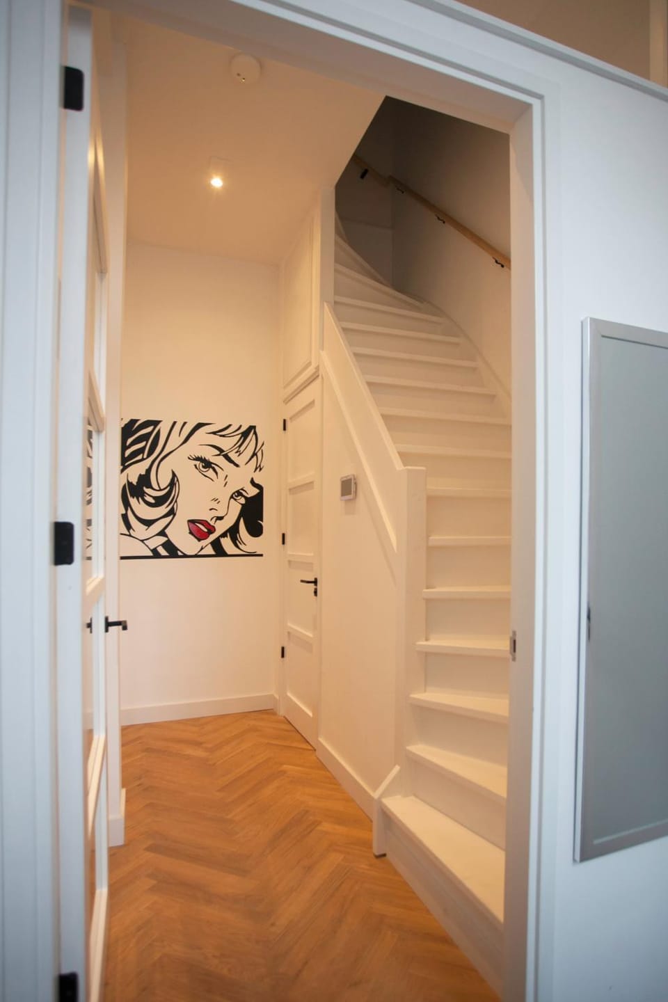 Property building, Facade/entrance, Other, Decorative detail