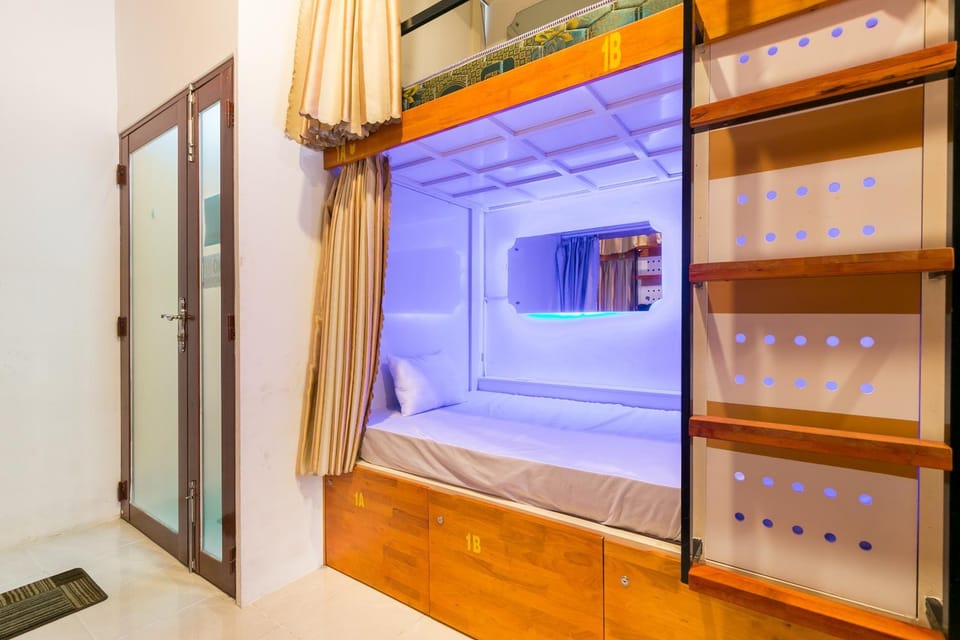 bunk bed