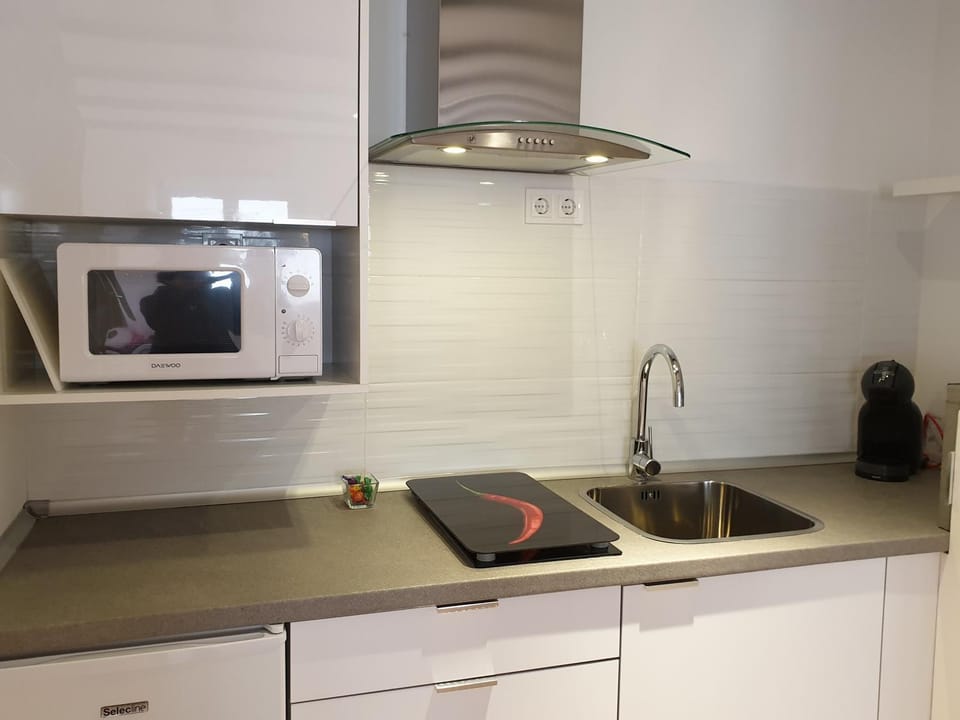 Kitchen or kitchenette, Other