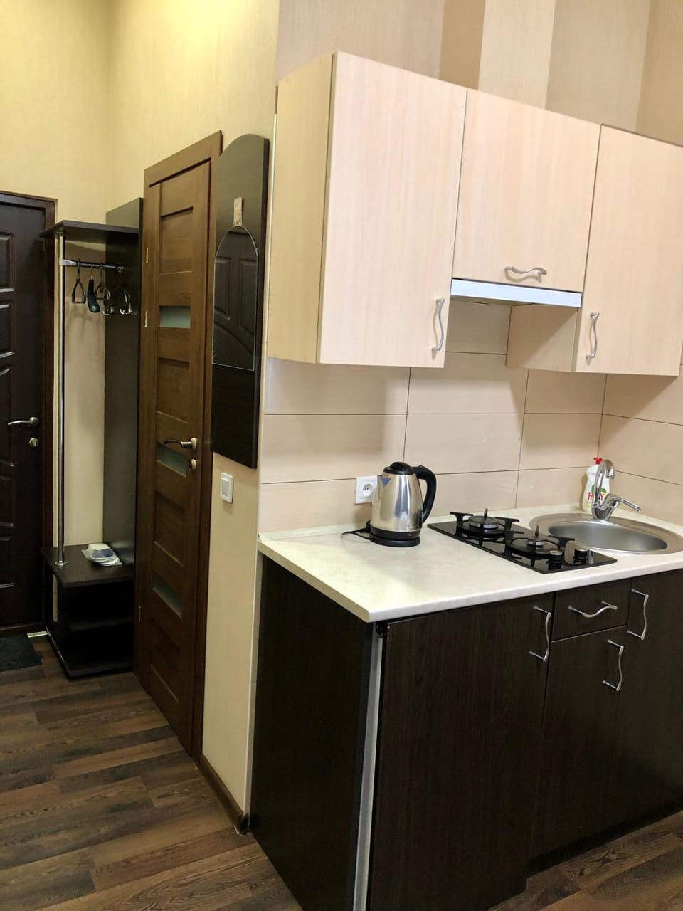 Apartment -біля Вокзалу-недалеко від Центру-Городоцька 151 Apartment in Lviv
