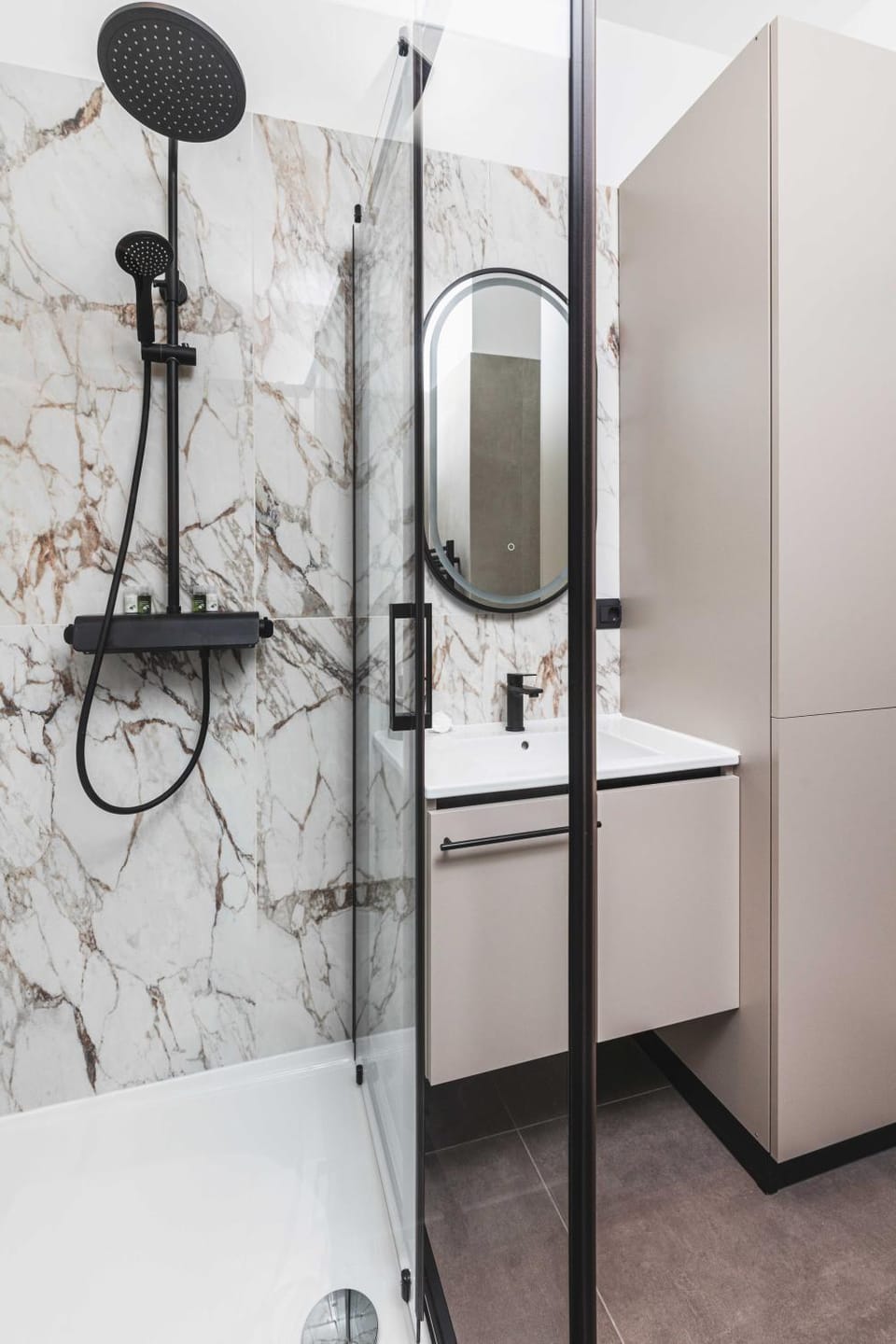 Shower, Bathroom
