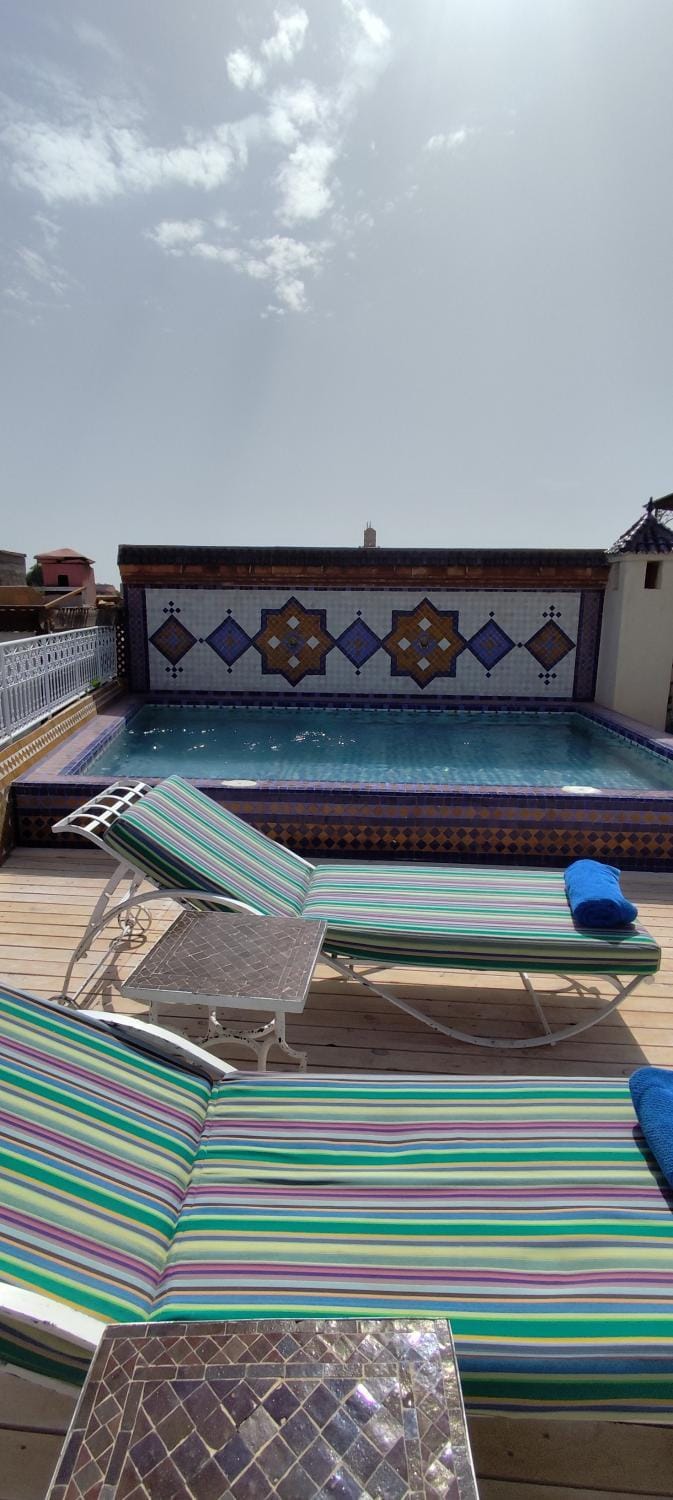 Day, Solarium, Balcony/Terrace, Pool view, Swimming pool, sunbed