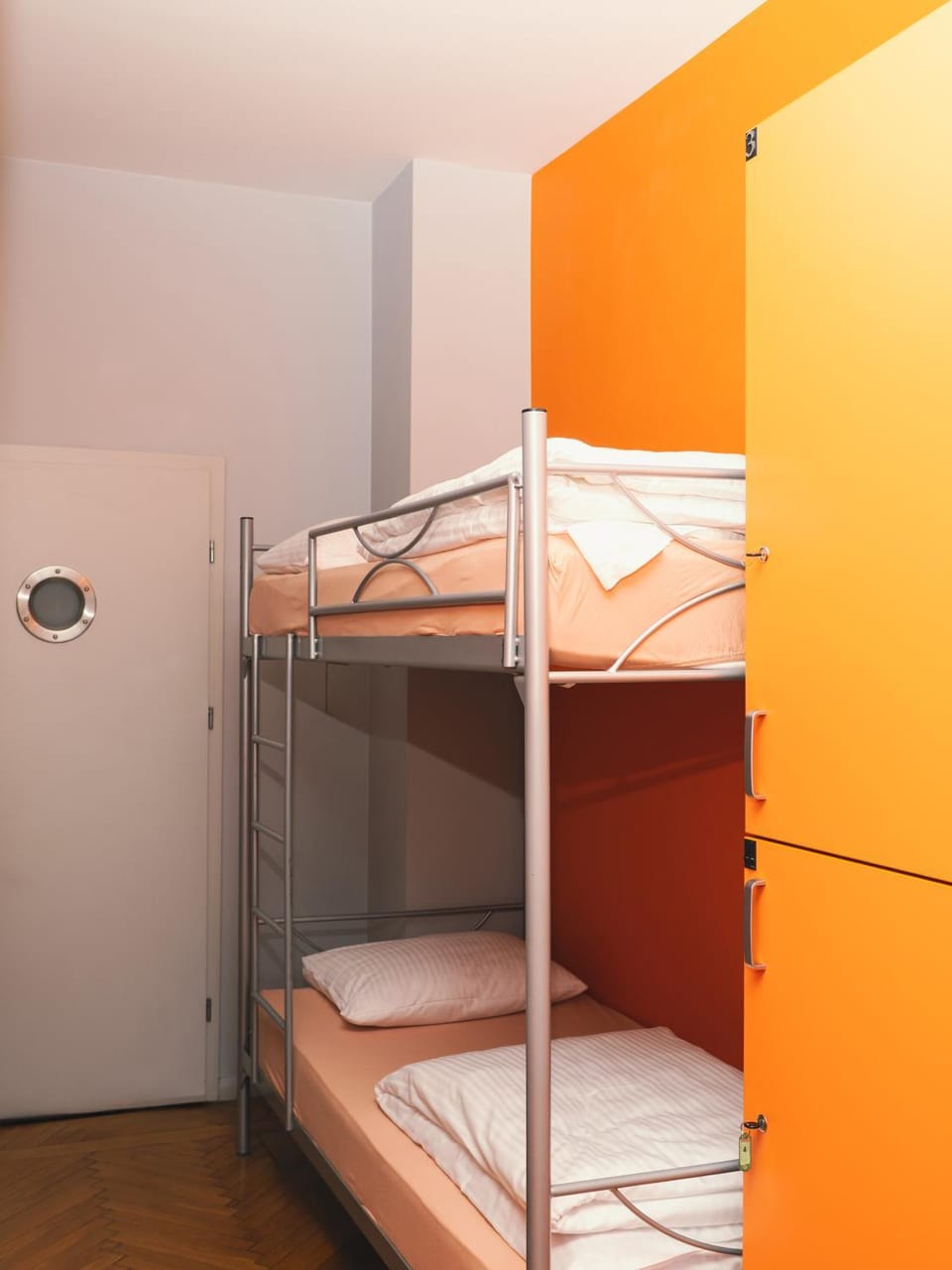 bunk bed