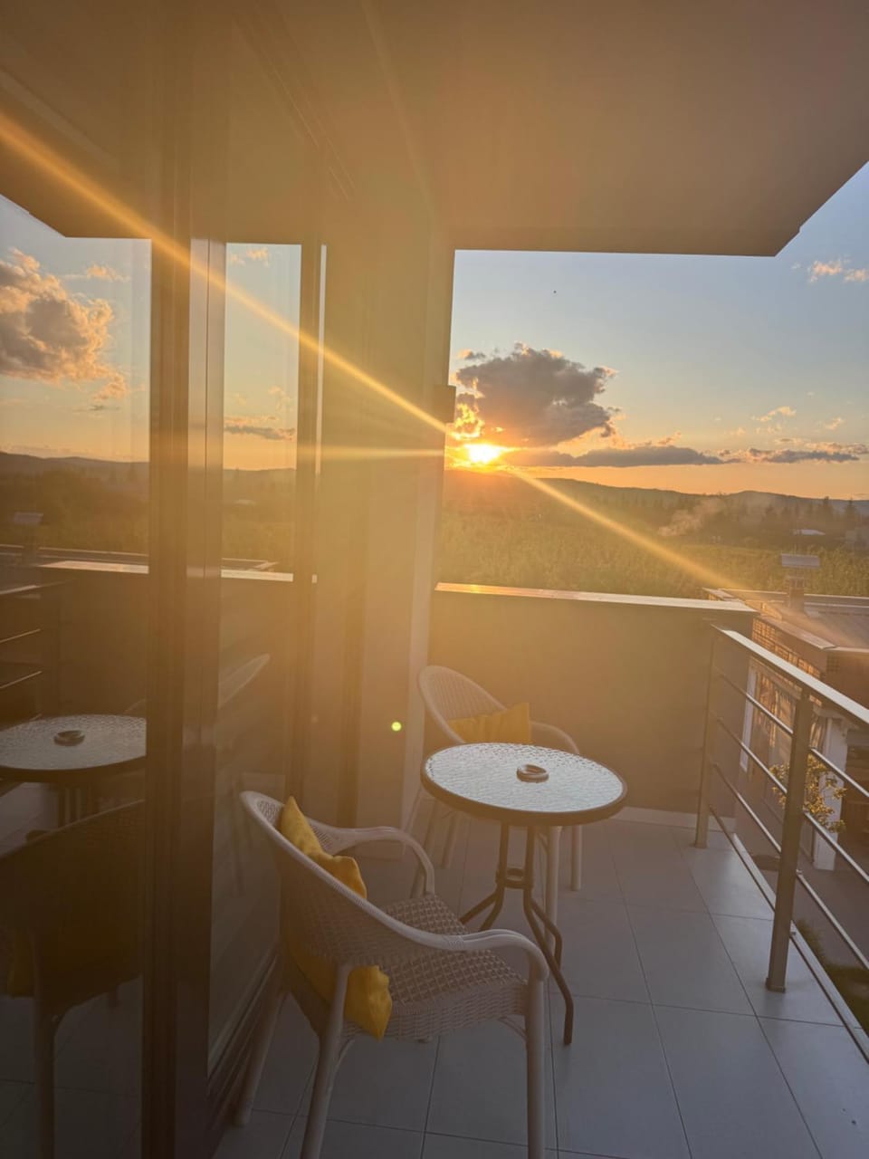 View (from property/room), Balcony/Terrace, Sunset