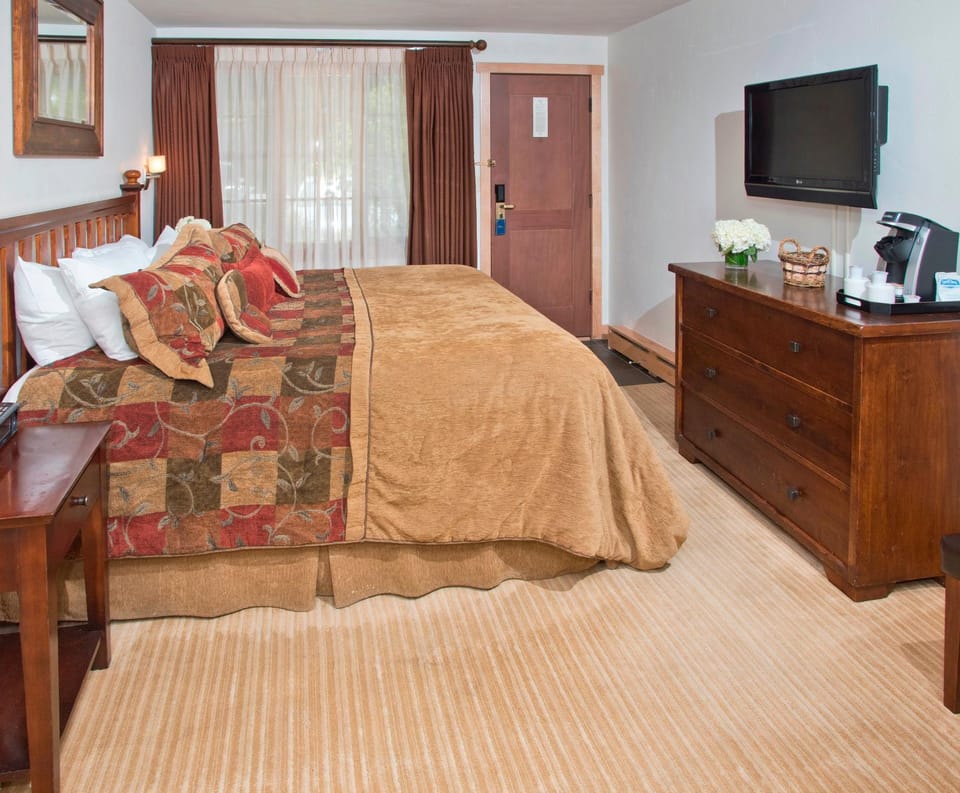 Two Bedroom at the Lodge At Vail Apartment in Vail