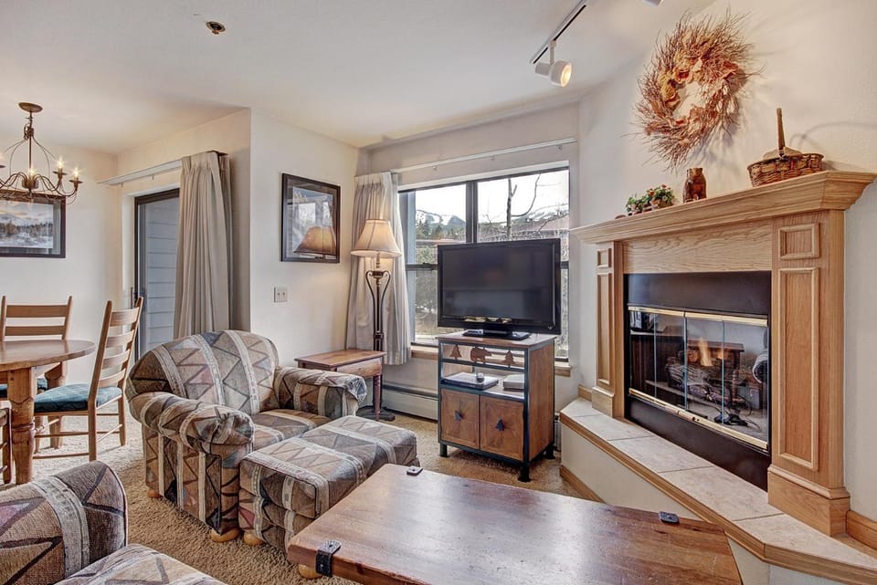 River Mtn Lodge W219 Apartment in Breckenridge