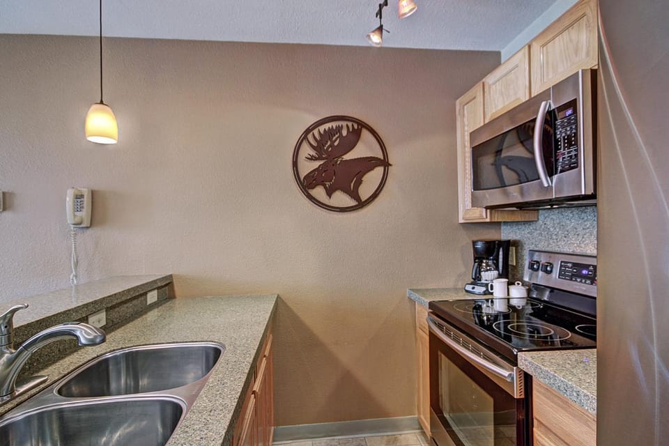 River Mnt Lodge W323 Apartment in Breckenridge