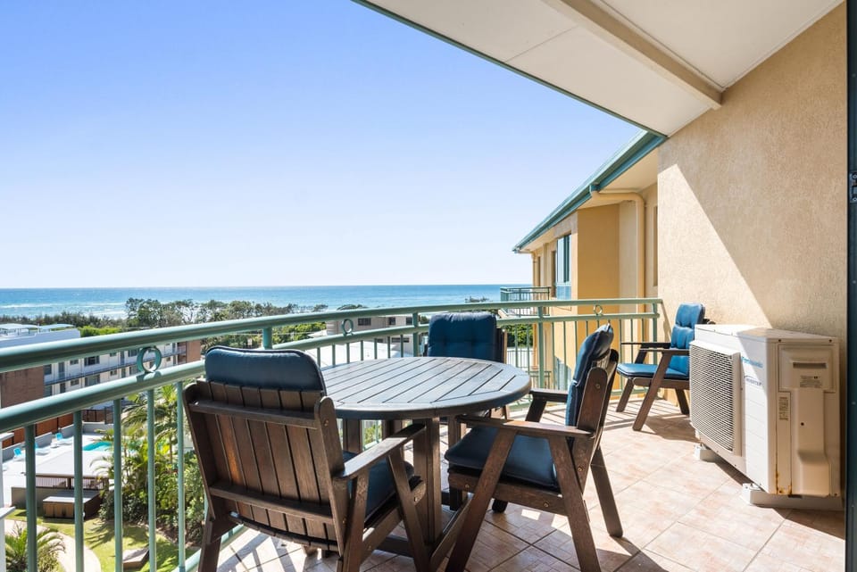 View (from property/room), Balcony/Terrace, Sea view