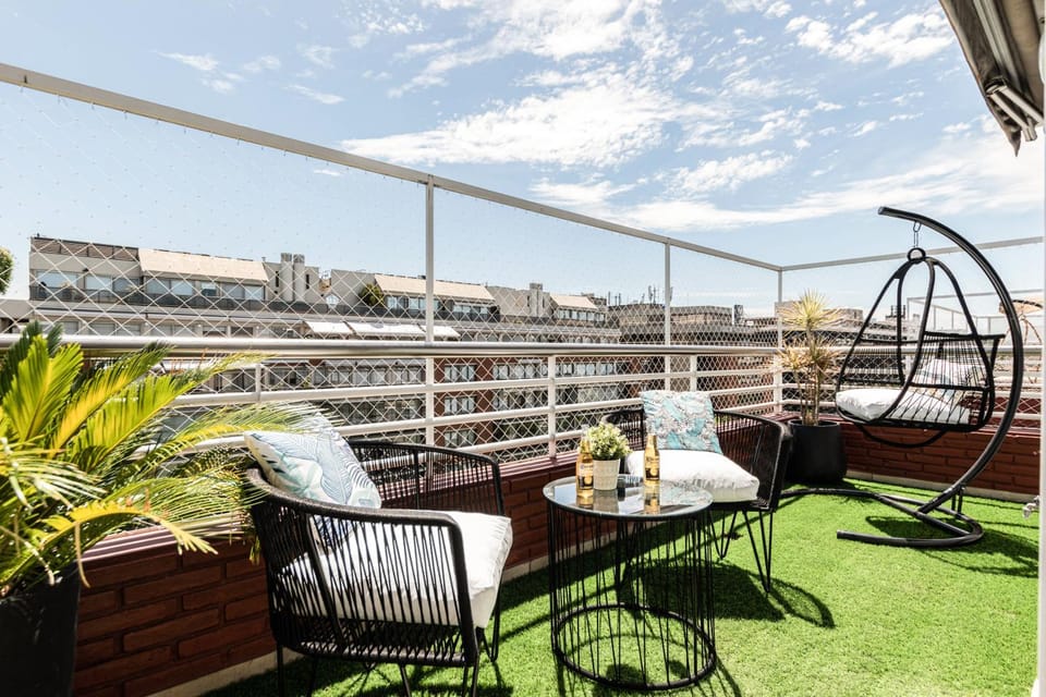 Balcony/Terrace, Internal: Not applicable to any particular room
