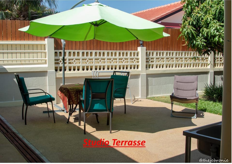 Balcony/Terrace, Balcony/Terrace
