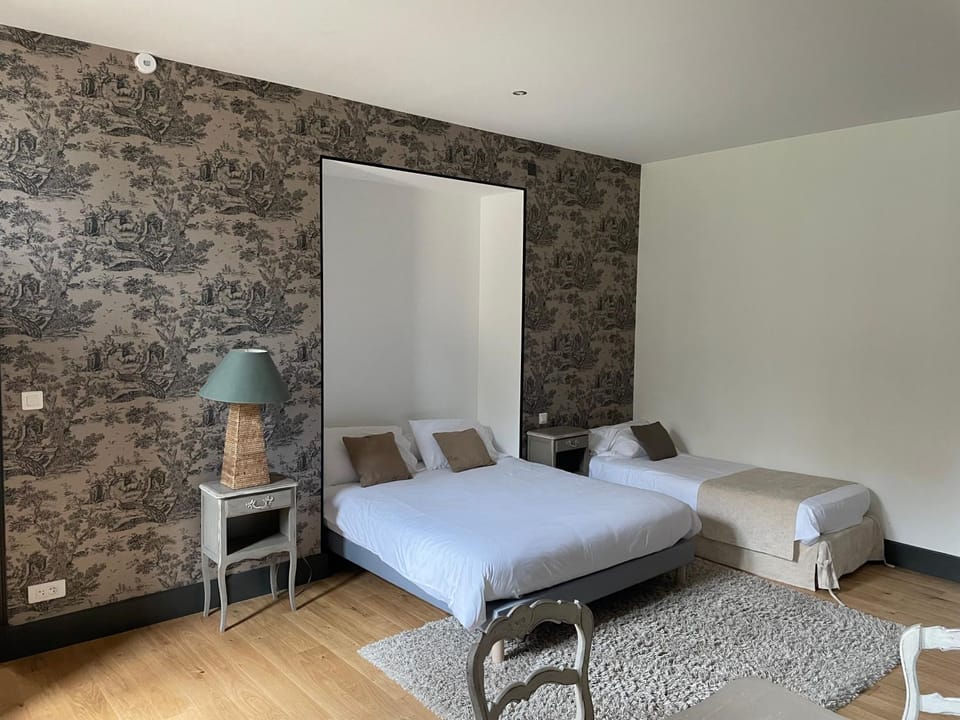 Property building, Bedroom