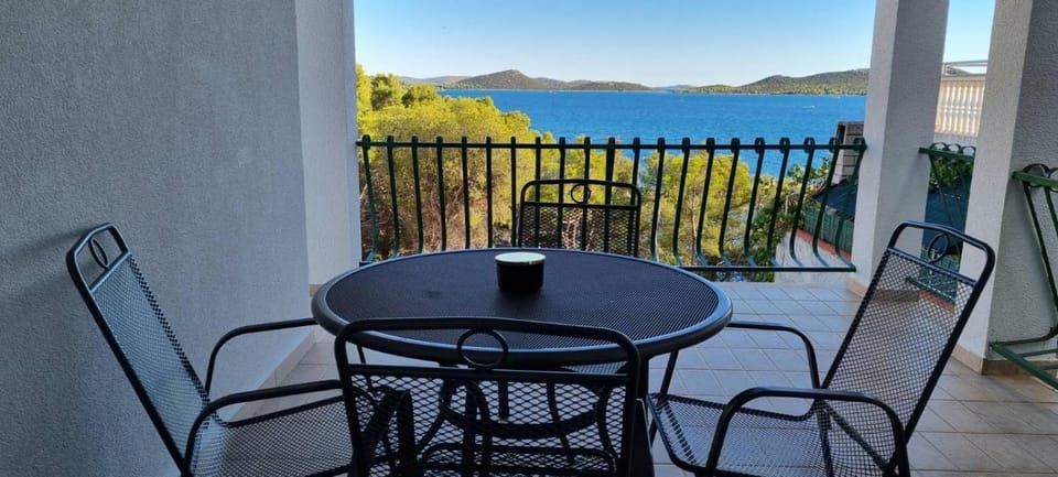 Balcony/Terrace, Balcony/Terrace