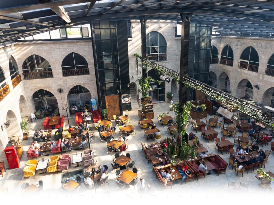 Restaurant/places to eat, Banquet/Function facilities