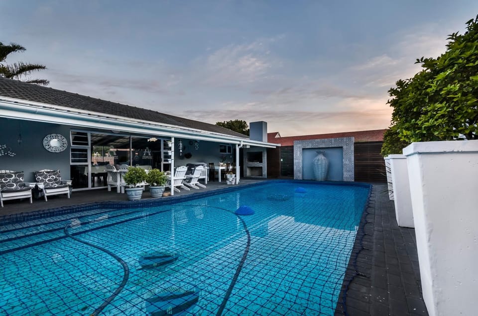 BBQ facilities, Garden, Balcony/Terrace, Swimming pool