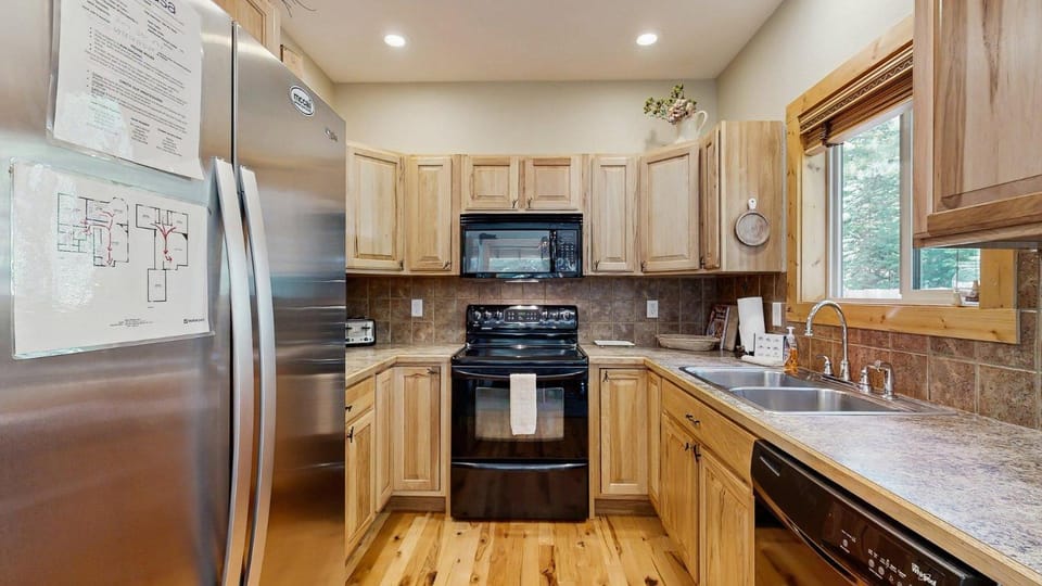 Rio Vista Family Cabin Cabin in McCall