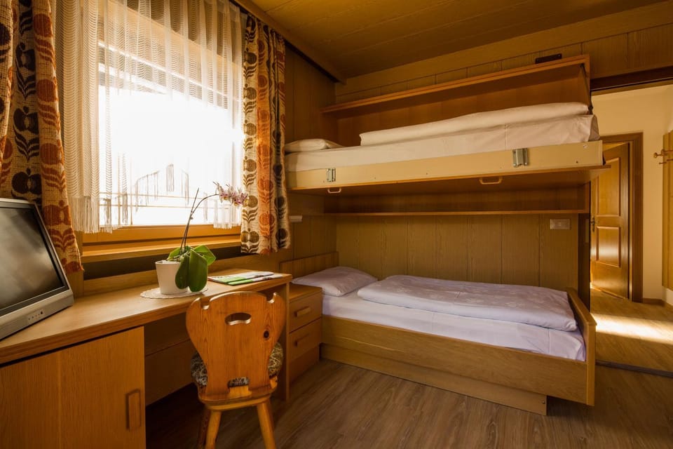Pensione Haus Erica Hotel in Trentino-South Tyrol