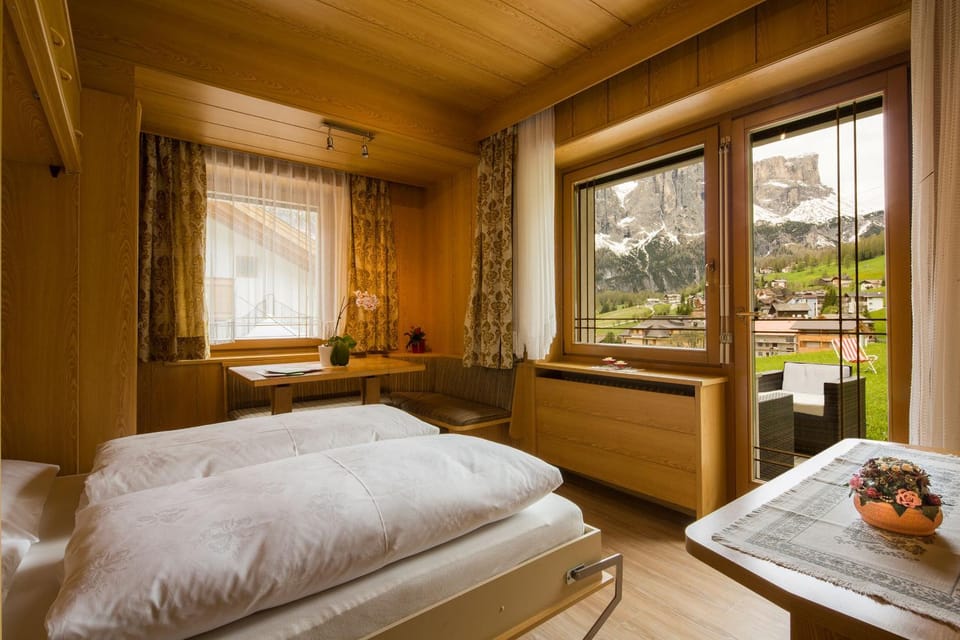 Pensione Haus Erica Hotel in Trentino-South Tyrol