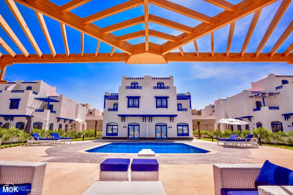 Facade/entrance, Pool view, Swimming pool
