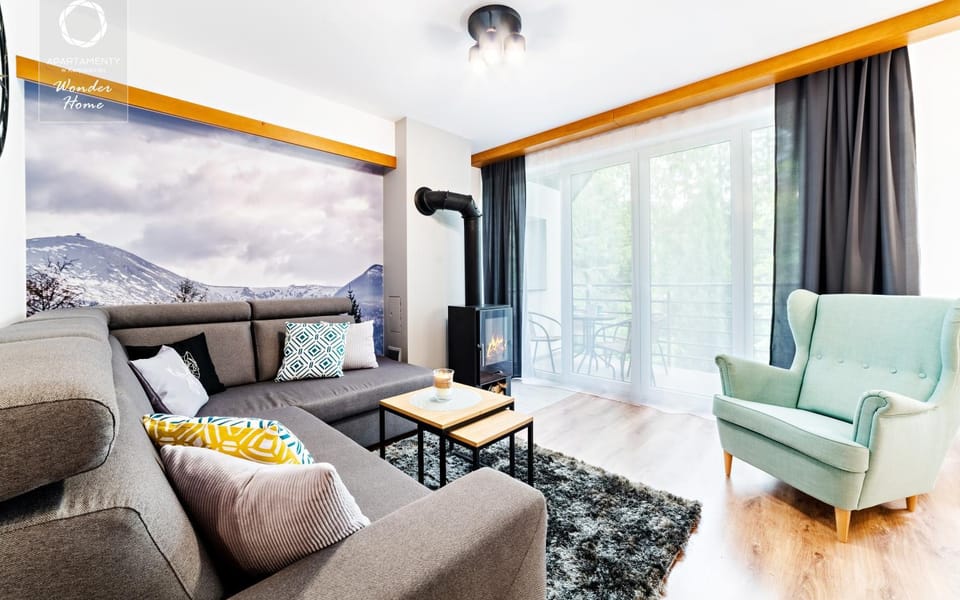 Balcony/Terrace, Living room, Photo of the whole room, Decorative detail, Seating area