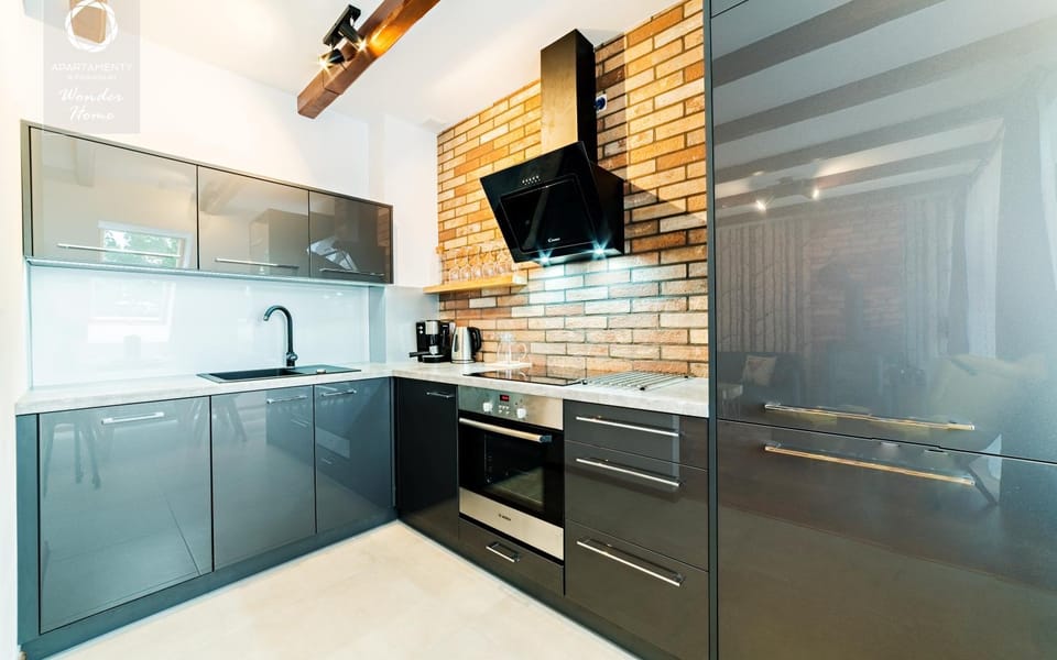 Kitchen or kitchenette, pet friendly, stove