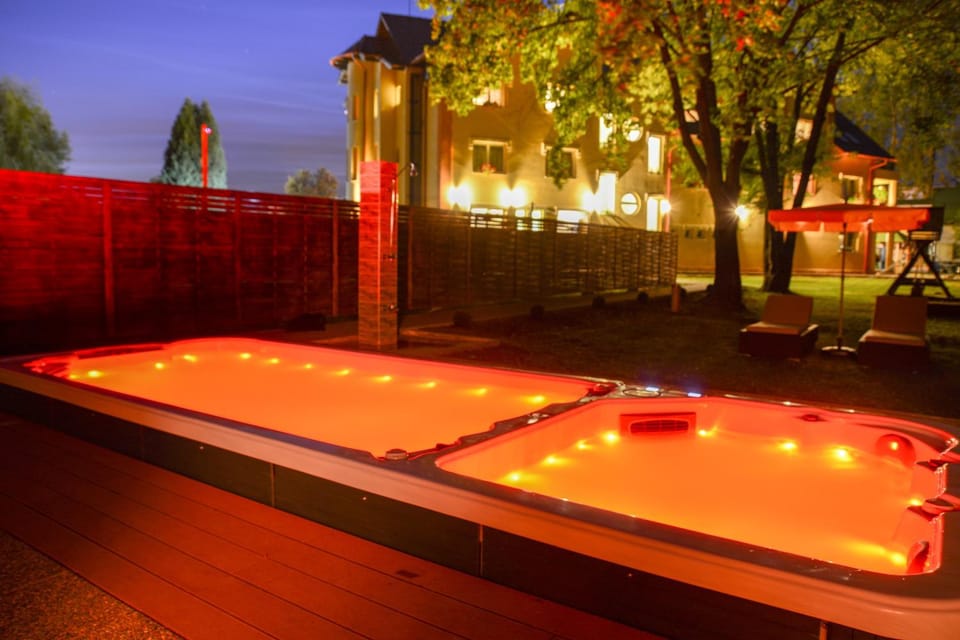 Open Air Bath