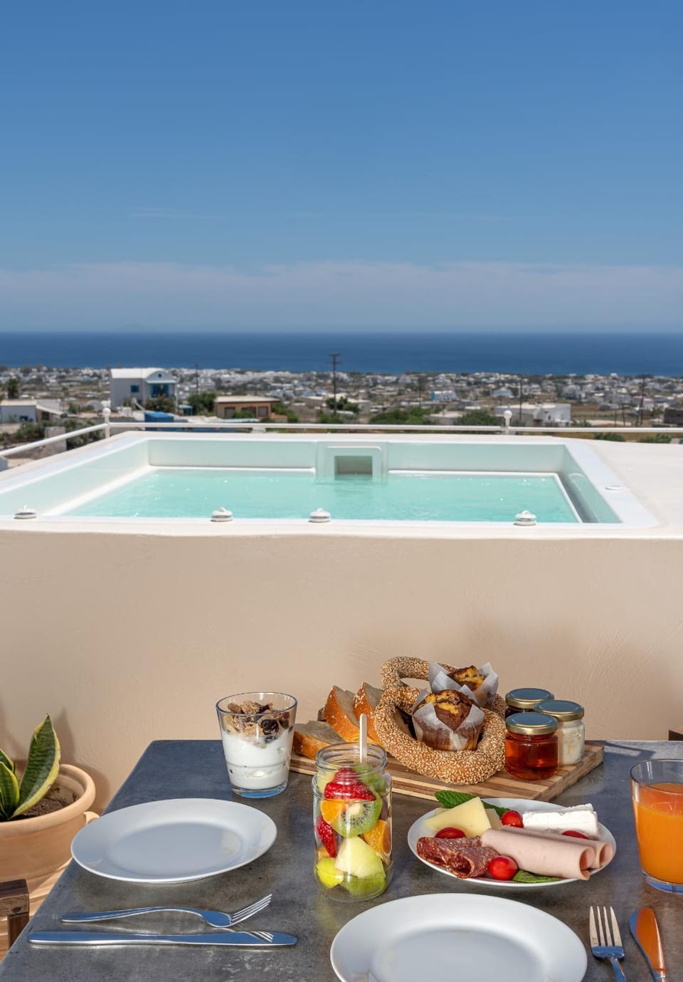 Balcony/Terrace, Pool view
