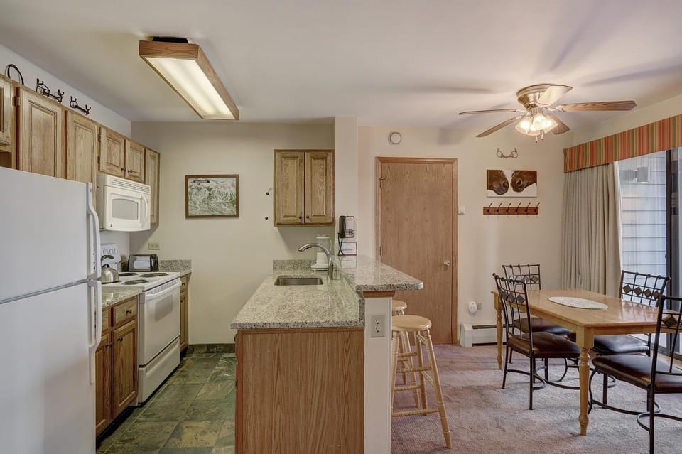 River Mtn Lodge W103 Apartment in Breckenridge