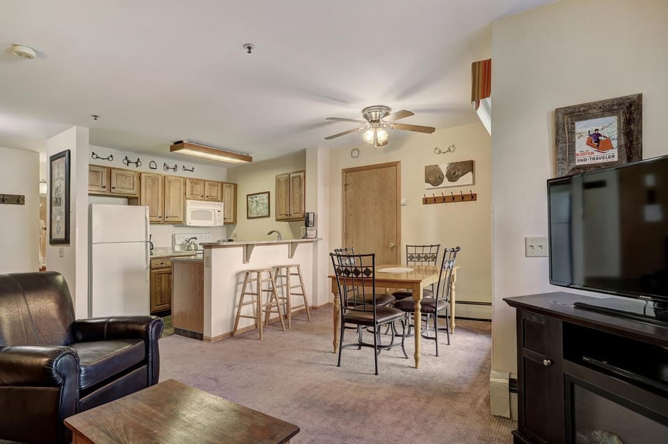 River Mtn Lodge W103 Apartment in Breckenridge