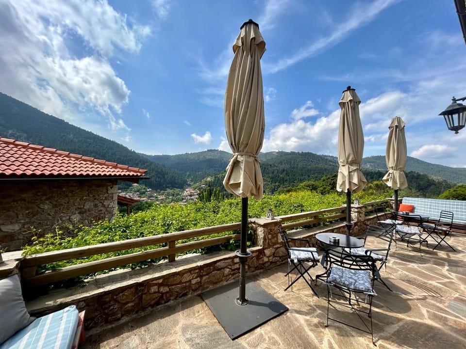 View (from property/room), Mountain view
